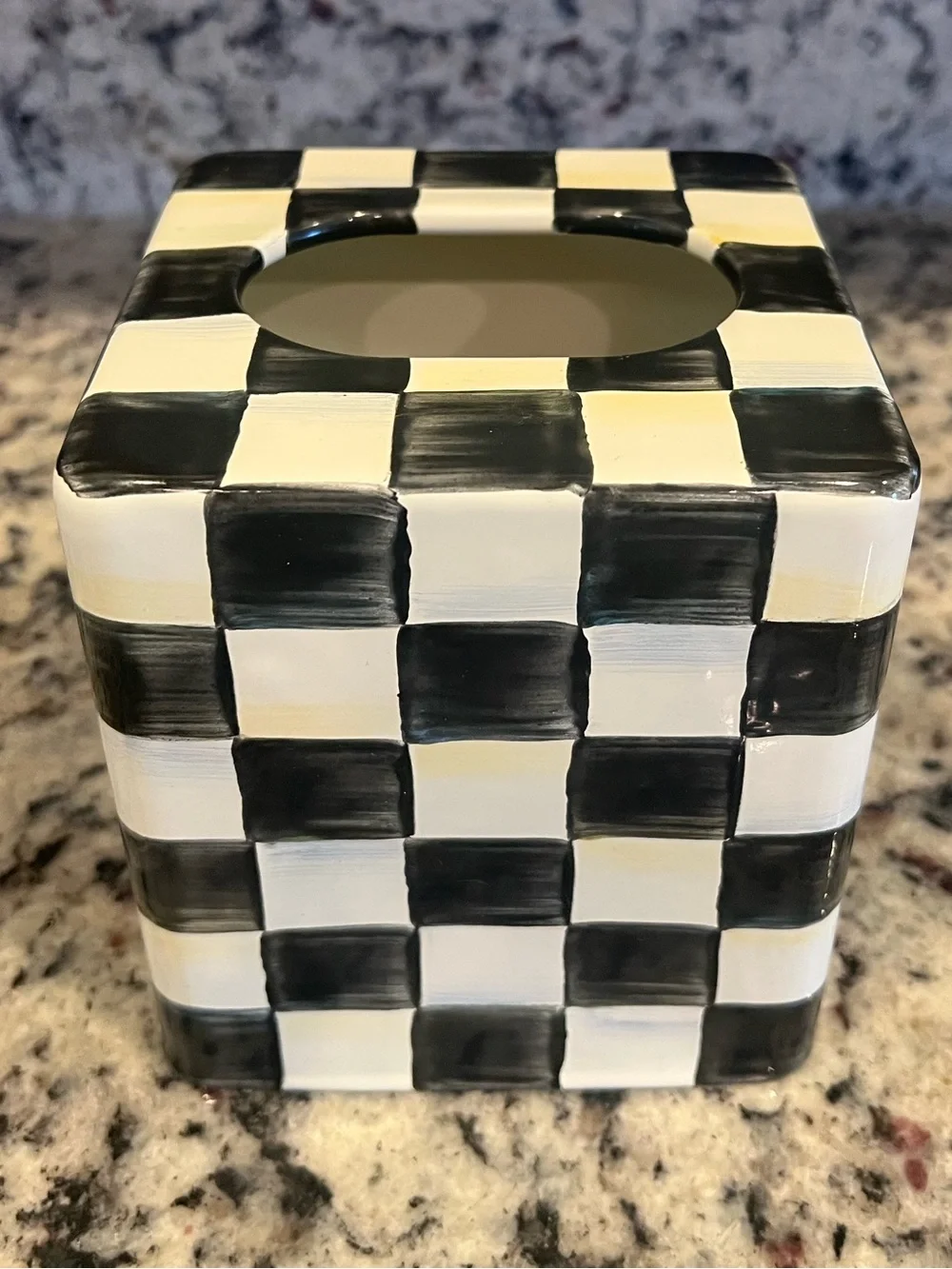 Mackenzie-Childs Courtly Check Boutique Tissue Box Cover. Like New!